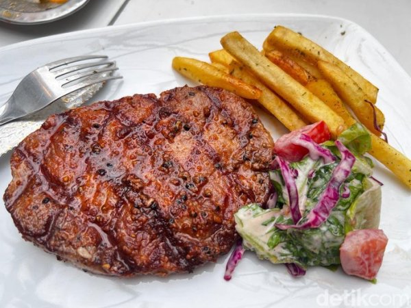 10 Kuliner Enak di Galaxy Bekasi, Ada Steak hingga Fried Chicken Arab